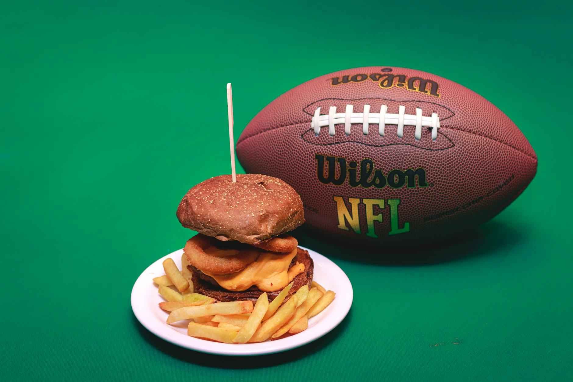 探秘棋牌世界_开元下注平台的魅力与隐忧 深度解析